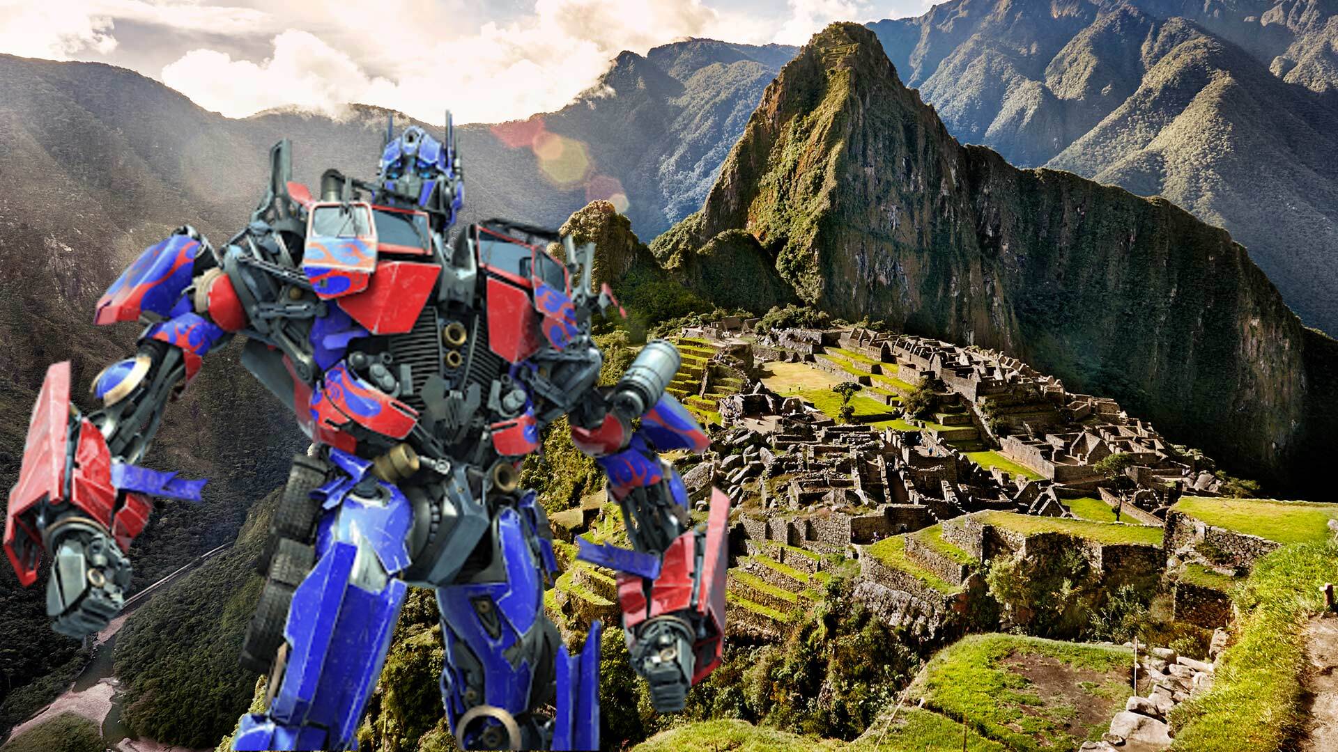 Los Transformers llegan al Perú Universidad